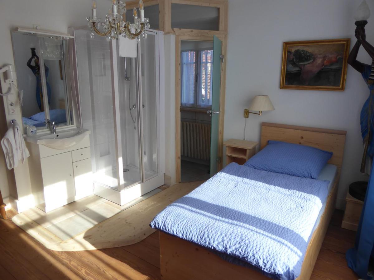 Pension Zur Rose Weil am Rhein Buitenkant foto